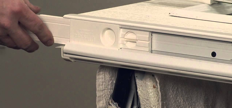 aluminum storefront door repair Jacksonville